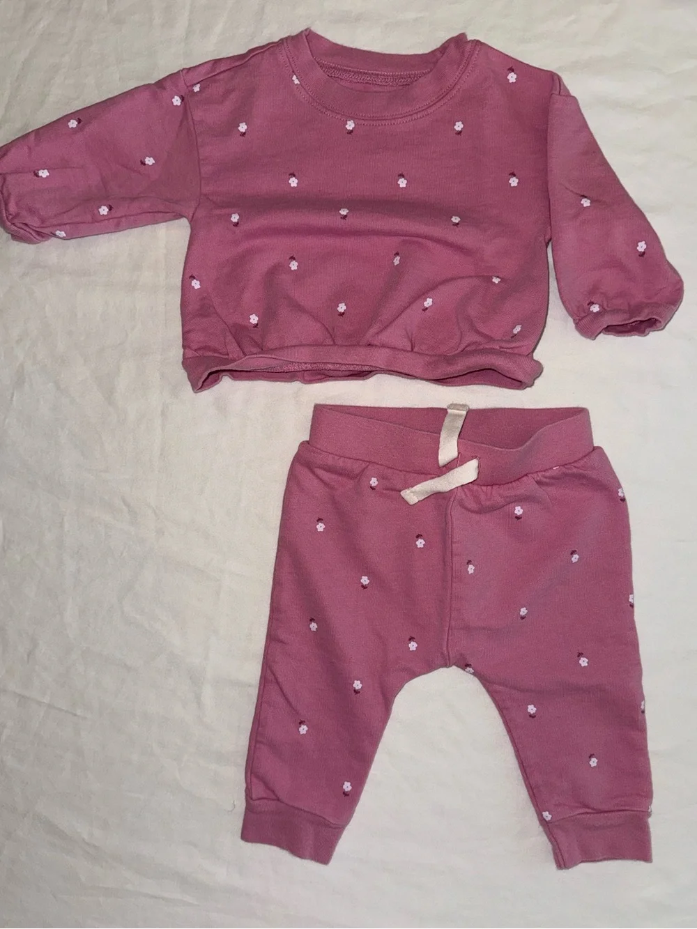 Baby Girl Winter / Fall Bundle | 6 Months | Carter’s Disney baby 4-matching sets